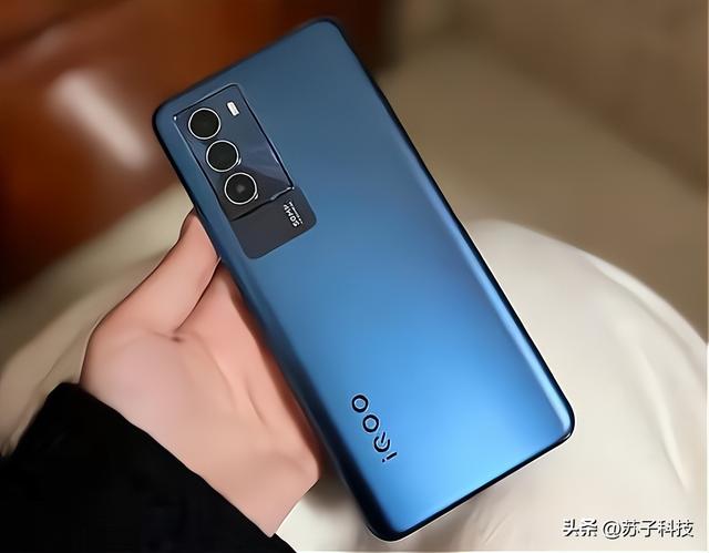 vivov15手机多少钱一台二手vivo手机多少钱一部插图4