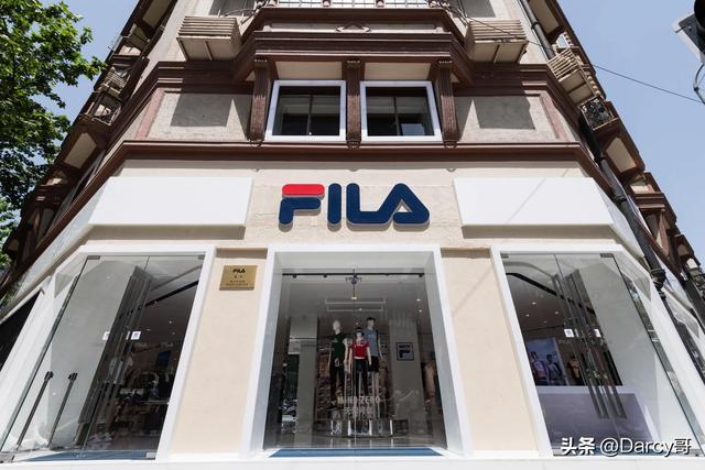 安踏旗下的八个品牌始祖鸟安踏旗下的八个品牌始祖鸟是正品吗插图1