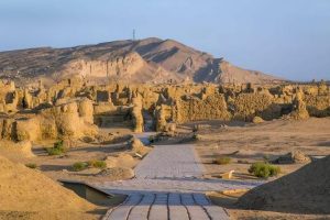 楼兰古城的恐怖传说楼兰古城的恐怖传说小说在线阅读