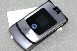 联想收购摩托罗拉联想收购摩托罗拉是哪一年的